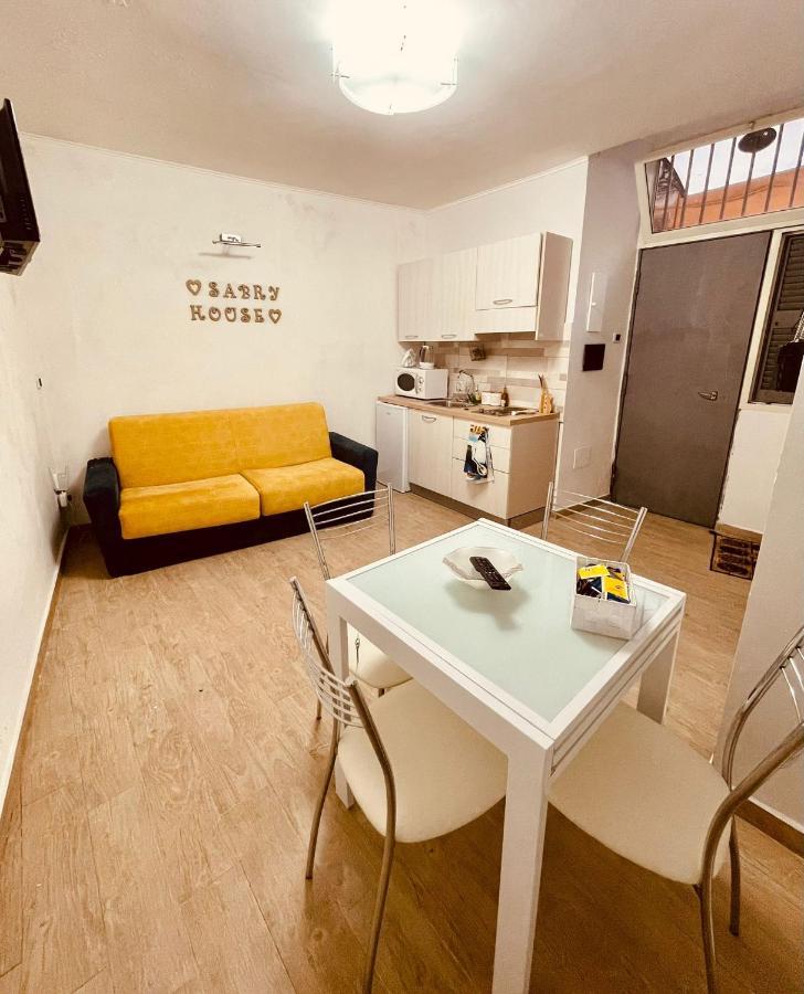 Sabry House Leilighet Napoli Eksteriør bilde